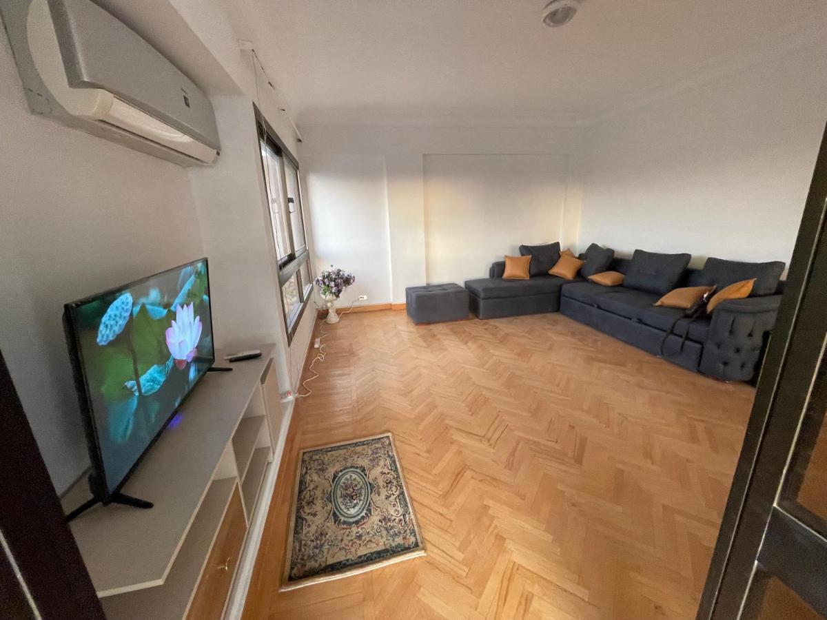 Heliopolis Modern 2Bdr Apartment カイロ エクステリア 写真