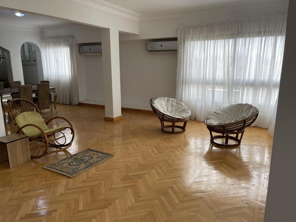Heliopolis Modern 2Bdr Apartment カイロ エクステリア 写真